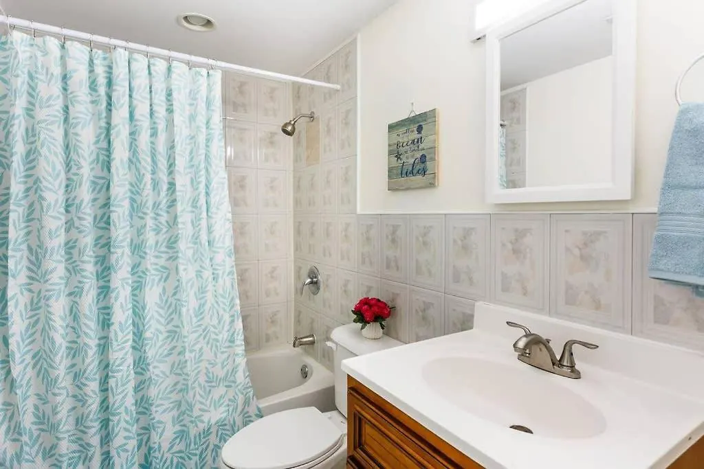 Holiday home Beach Living At Island Pine Villas Blp George Town